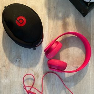 Hot pink beats